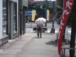 おせんべいを道ばたで差し入れてくださったおばあちゃん、ありがとうございました！
